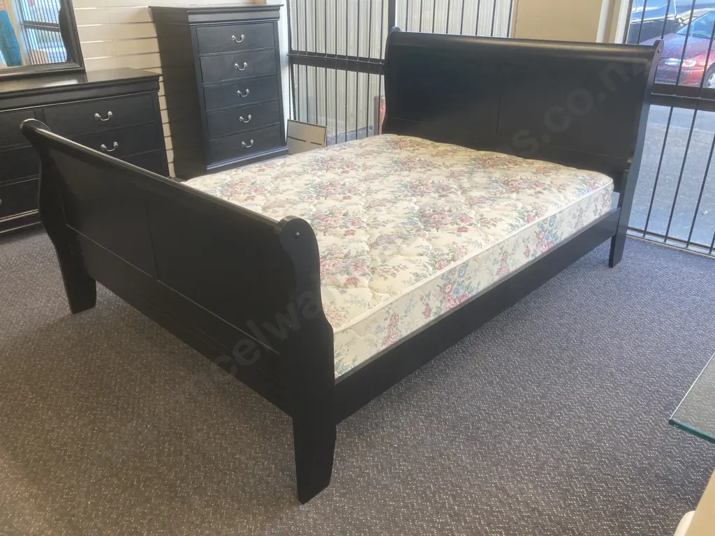 Black Queensize Sleigh Bed With a Sealy Garland Floral Mattress, H112 L224cm Image 1++