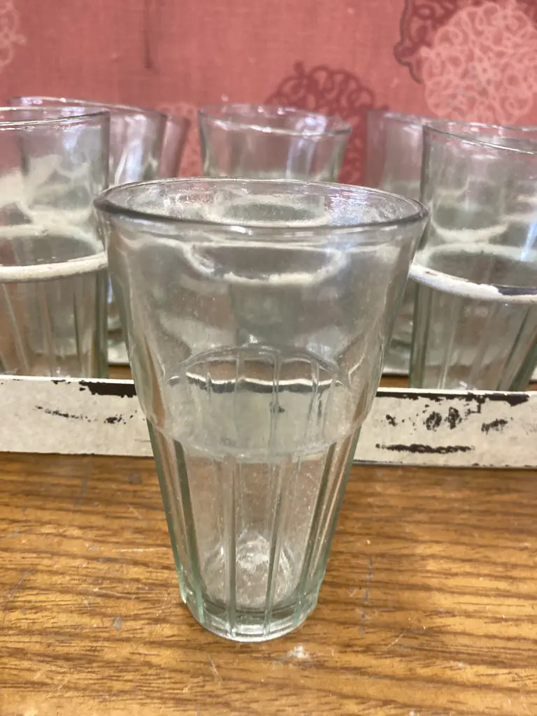 Retro Glasses And Serving Tray Image 1++