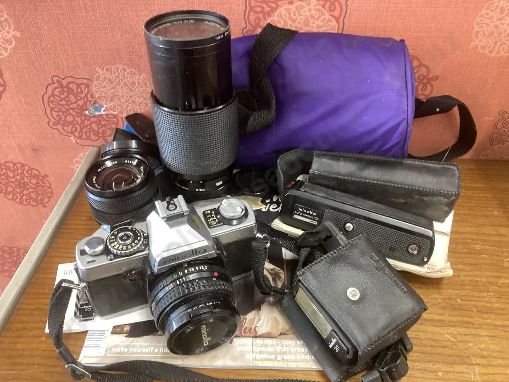 Minolta XG-7 & Manual, Minolta 45mm f1:2, Vivitar Auto Zoom 70-210mm f1:3.5 & Wide Angle 55mm 28mm 1:2 Lenses Image 1++