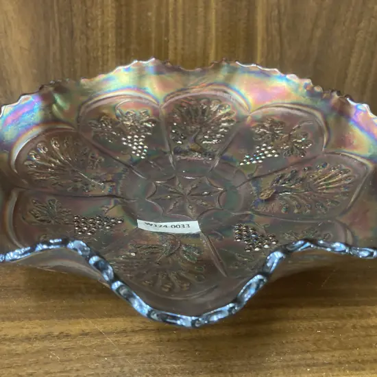 Rare Vintage Fenton Peacock & Grape Amethyst Carnival Glass Bowl with Bearded Berry Exterior, H6 Dia22cm