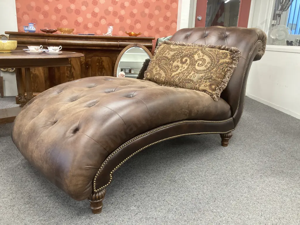 Claremore Chaise Ashley Furniture, Earth Tone Quality Faux Leather Upholstery, With A 2 Sided Lumbar Pillow, L190 W90cm Image 1++
