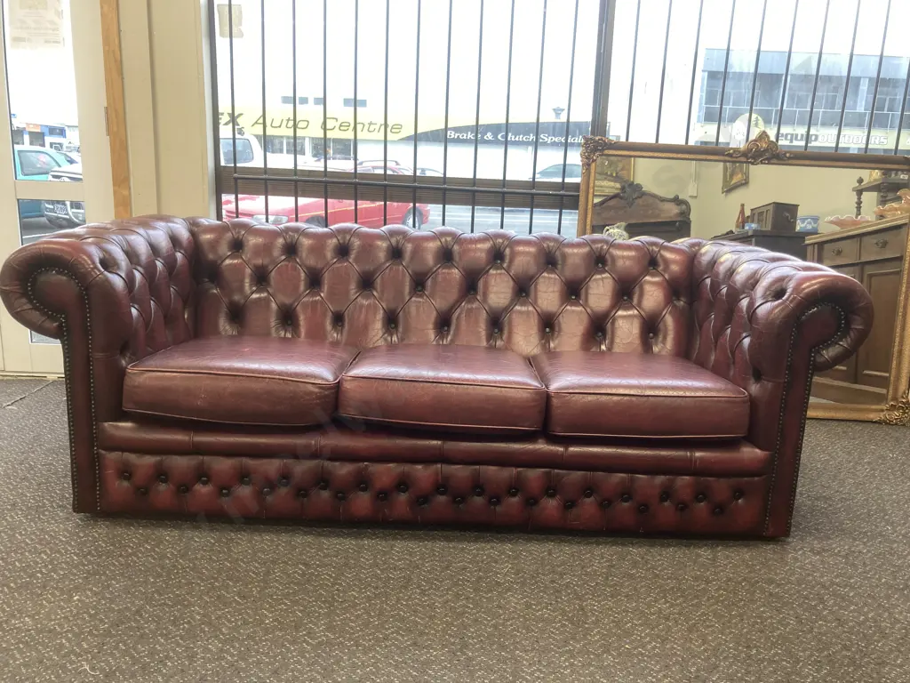 Leather Chesterfield Three Seater Sofa, Burgundy Button Backed, Domed, W200cm Image 1++