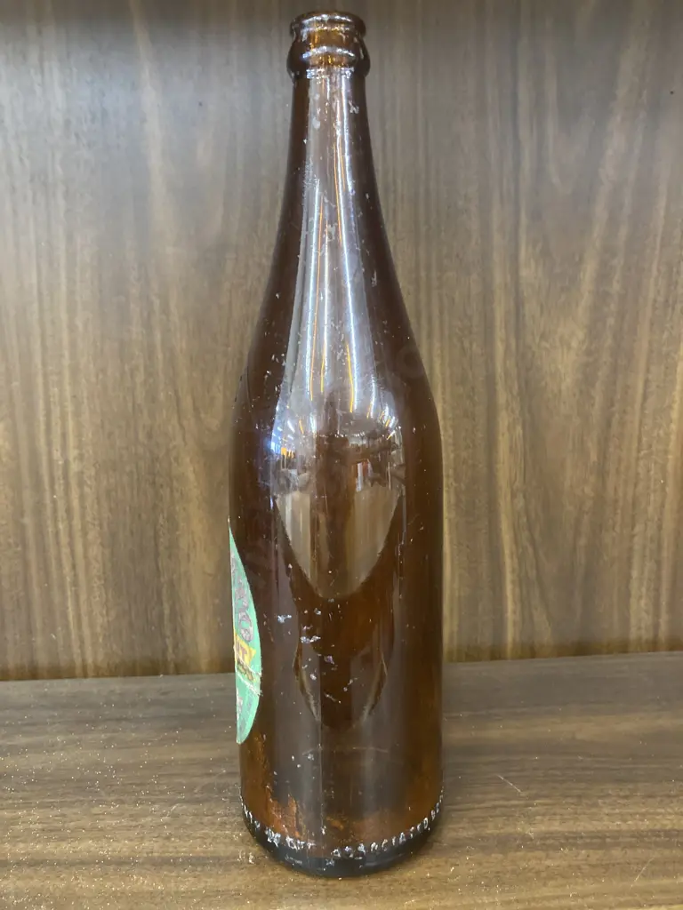Vintage Waikato Breweries Ltd Waikato Draught Brown Glass Beer Bottle, H30cm Image 1++