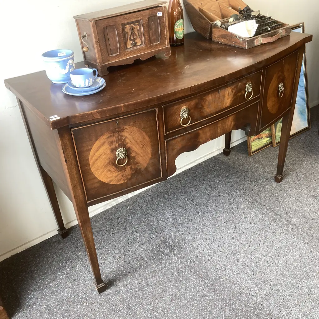 Federal Style Crotch Mahogany Inlaid Antique Sideboard Buffet With 4 x Lion Head Ring Pulls Image 1++