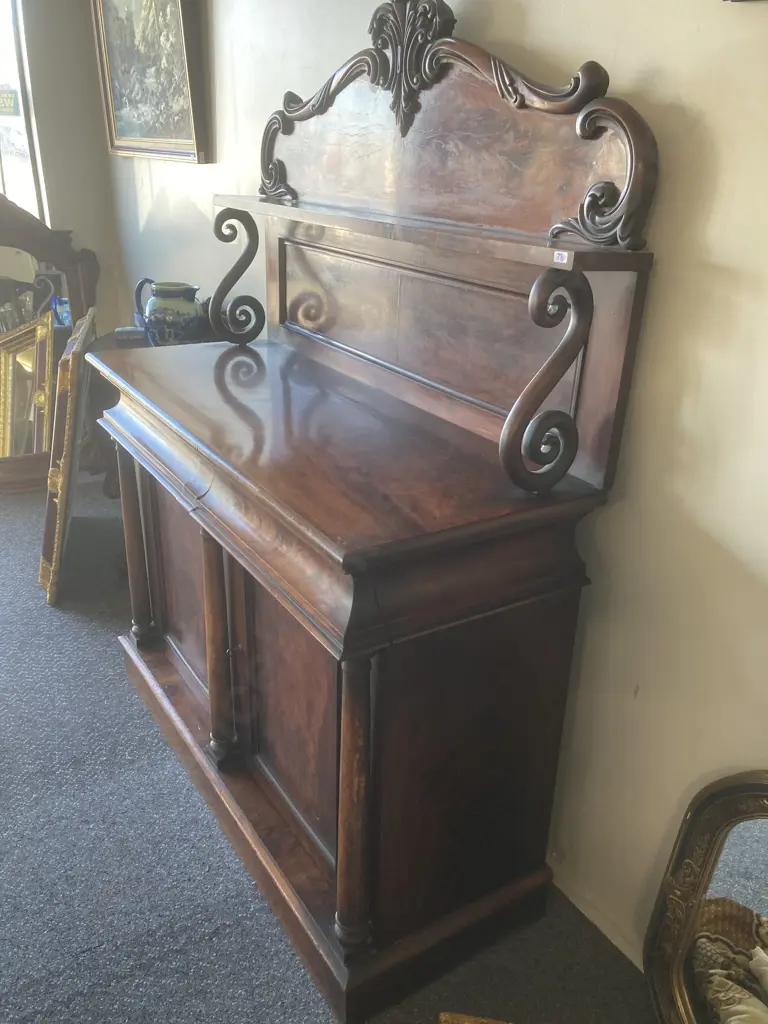 Antique Mahogany Chiffioner, Heavilly Carved Detail And Scrolling, 2 Door, 2Drawer, With Key. H1.62m,, W1.23m, D49cm. Image 1++