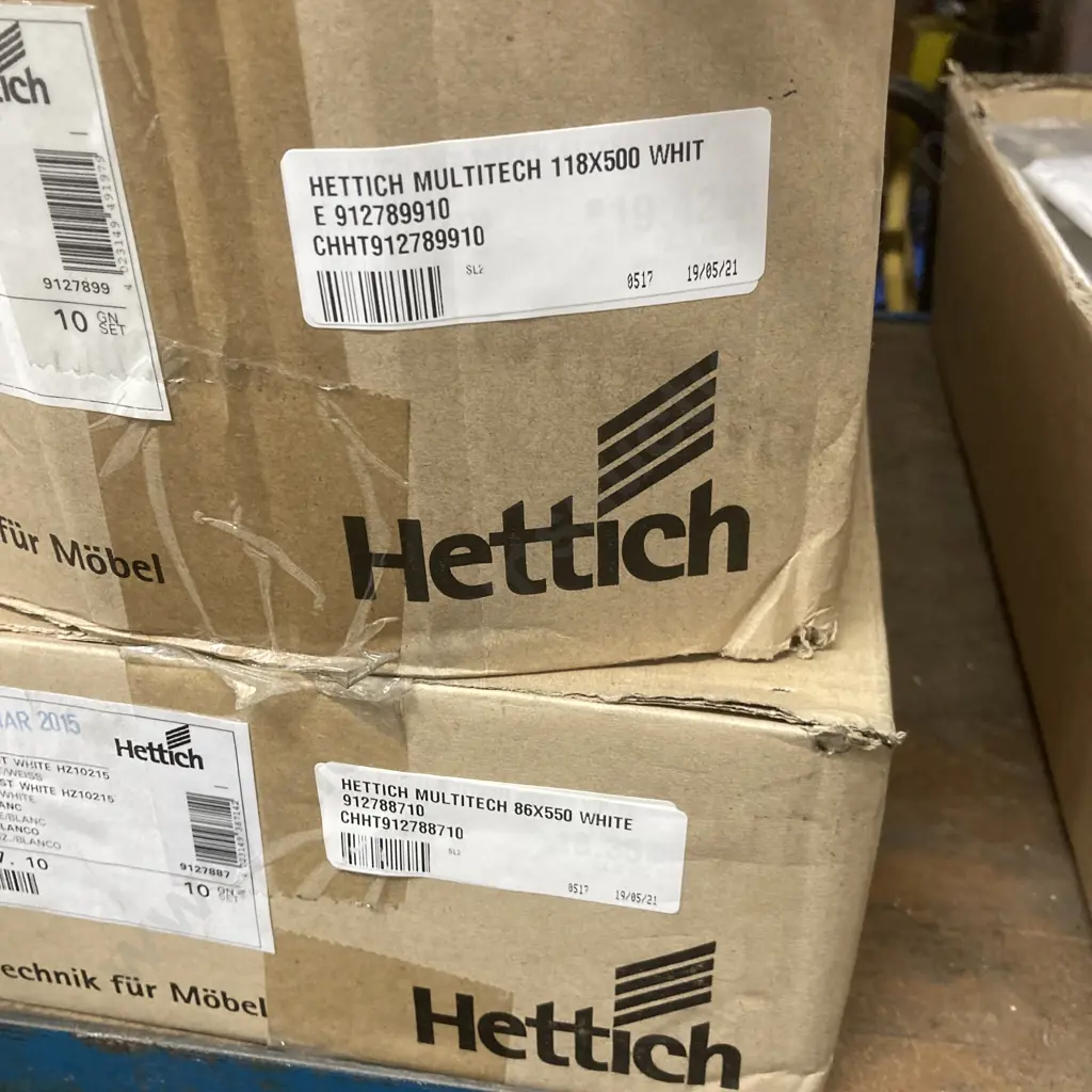 Hetitich Multitech Cabinetry Hardware, Assorted  x 5 Boxes Image 1++