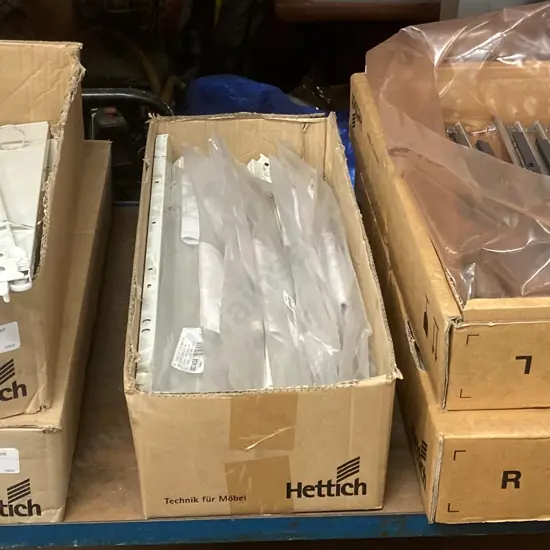 Hetitich Multitech Cabinetry Hardware, Assorted  x 5 Boxes