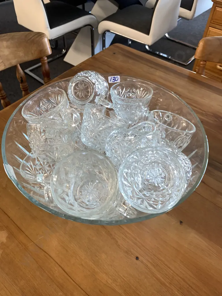 Vintage large sized Punch Bowl set with 11 extra cups Image 1++
