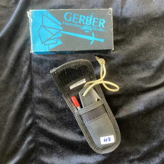 Vintage Gerber Bolt Action Skinner / Gut Hook Blade #7027 Knife With Ballistic Cloth Sheath & Sharpening Steel, USA Made