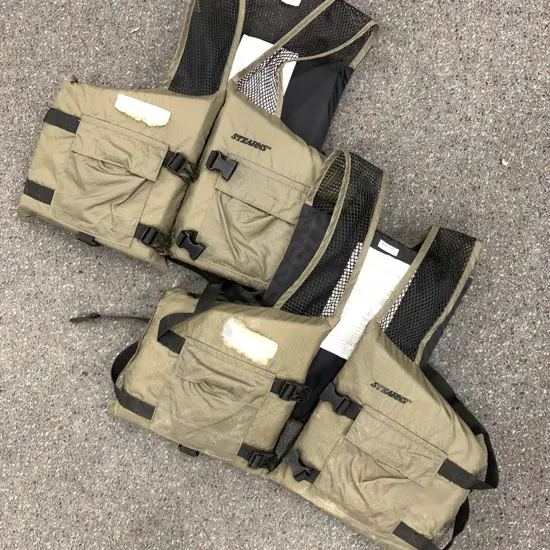 Stearns Sportsmans Floatation Vests x 2, Large Size