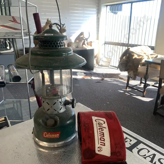 Vintage Coleman Kerosene Lantern, H39cm