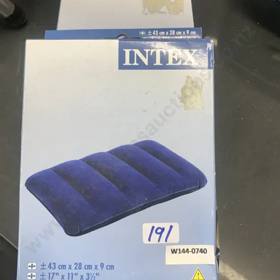 Intex Pillow x 2