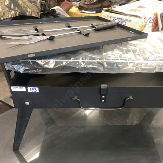 Black Fold Up Grill. New