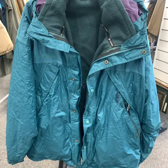 Columbia Sportswear Jacket. Size XL