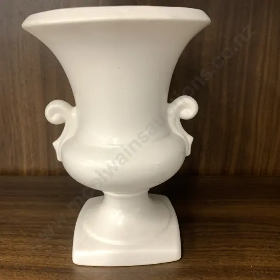 Crown Lynn #2101 Scroll Eared Urn With Square Base, H17cm