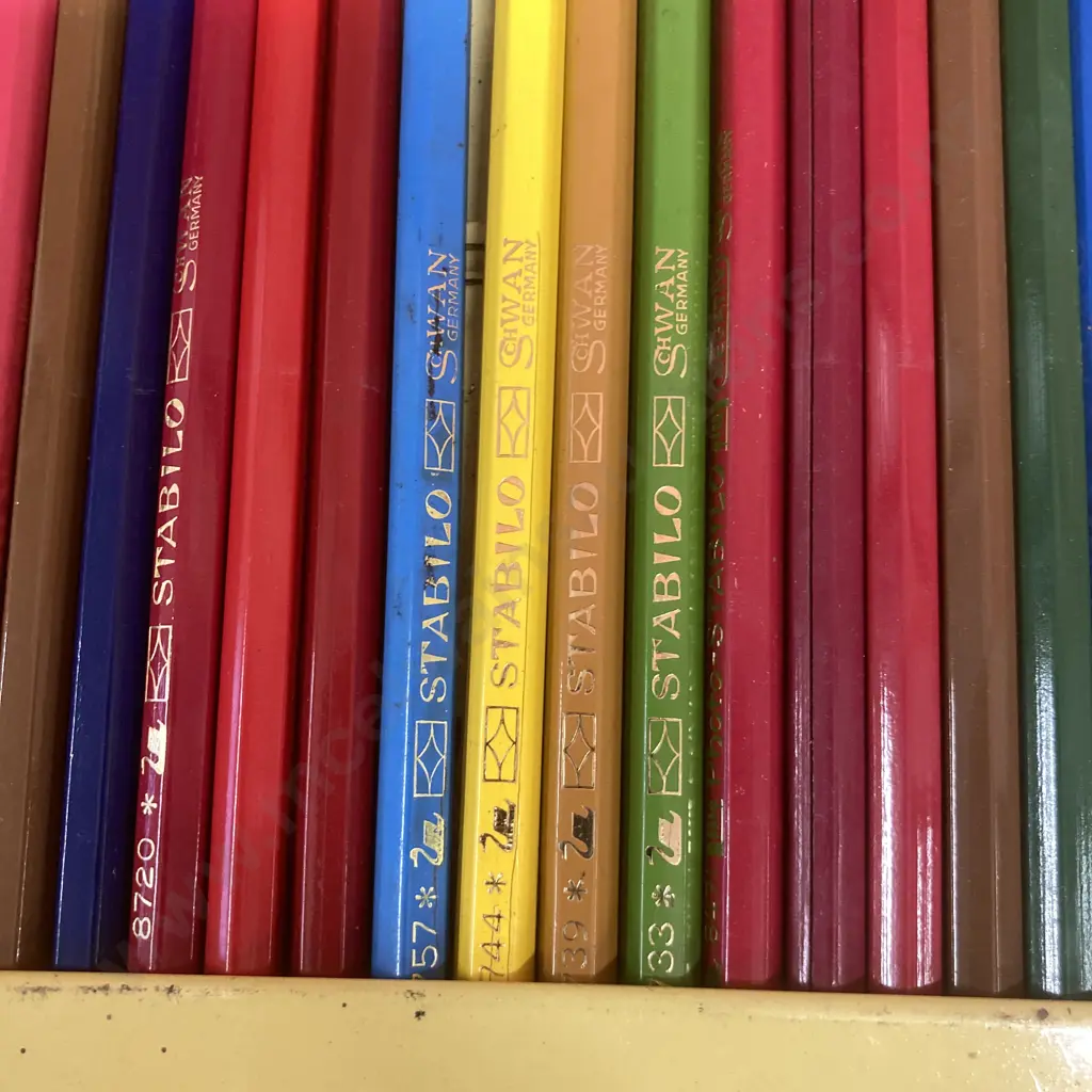 Vintage Swan - Stabilo No8776 Colour Pencil Tin With 31 Colour Pencils, Germany Image 1++