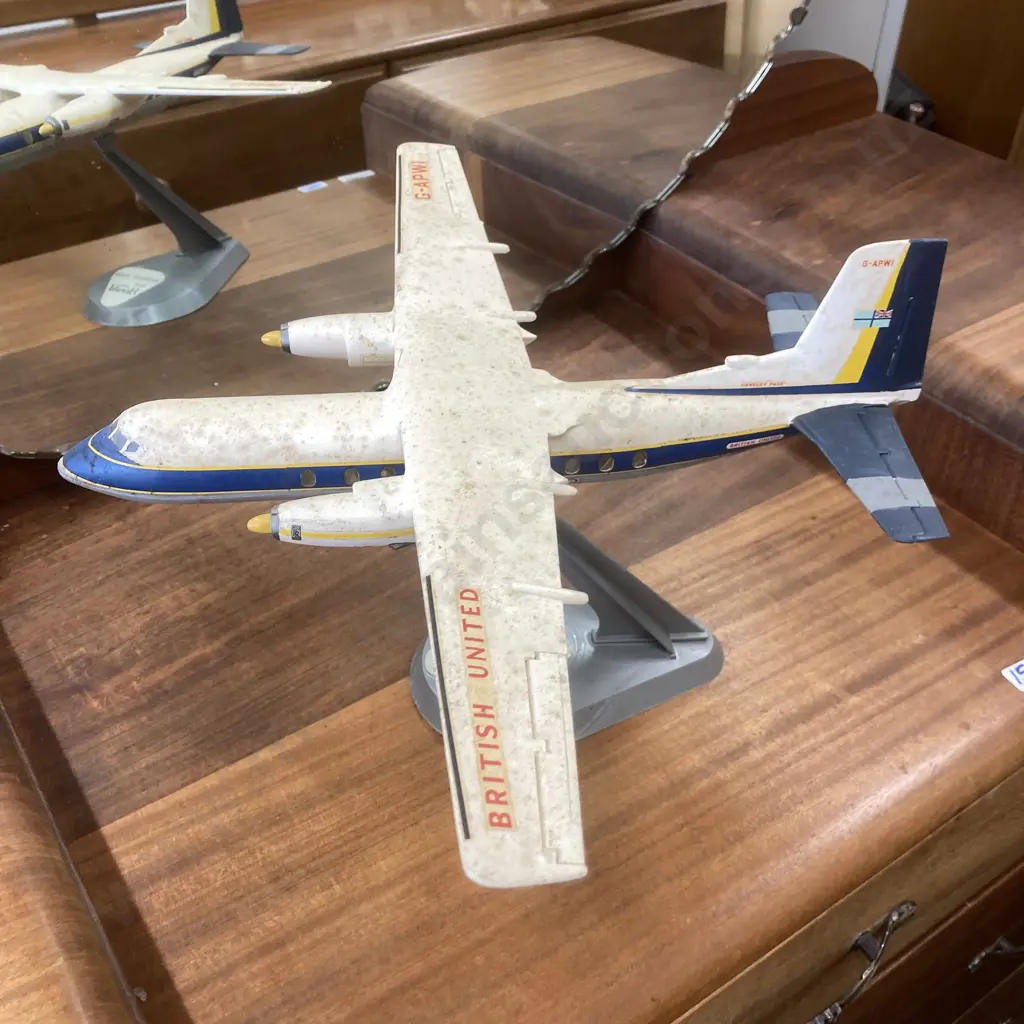 Model 1959 Handley Page HPR-7 Herald 201 On Stand, G-APWI, 33 x 40cm Image 1++