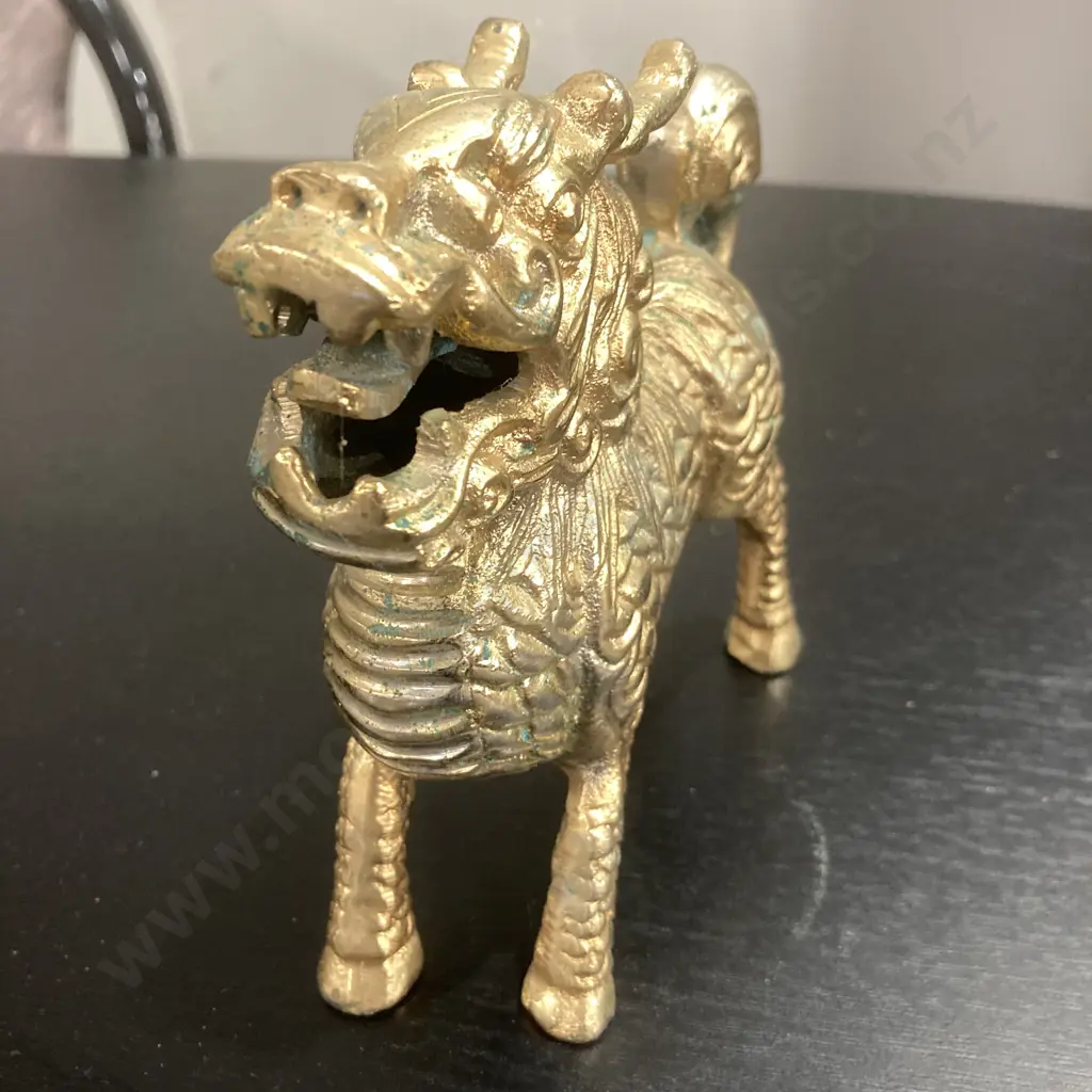 Brass Feng Shui Sculpture, 14 x 15cm Image 1++