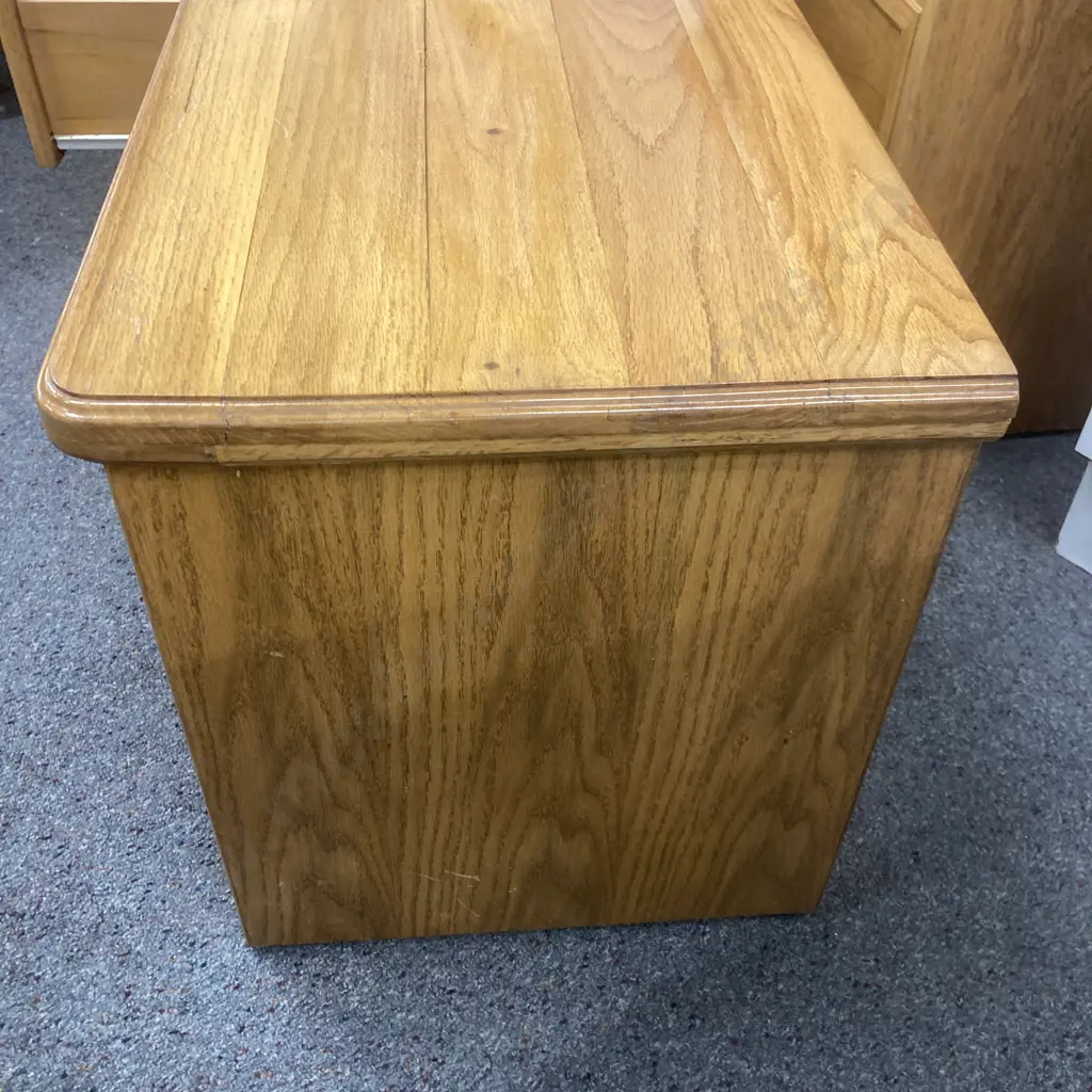 Pair Of Oak 2 Drawer Bedside Cabinets, H52 W60 D45cm Image 1++
