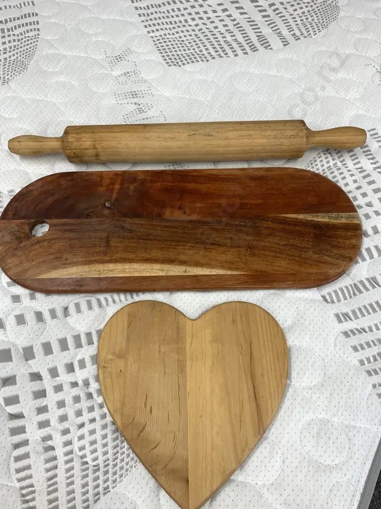 Long Acacia Serving Board L66cm, 70cm Wooden Rolling Pin & Heart Shaped Board Image 1++