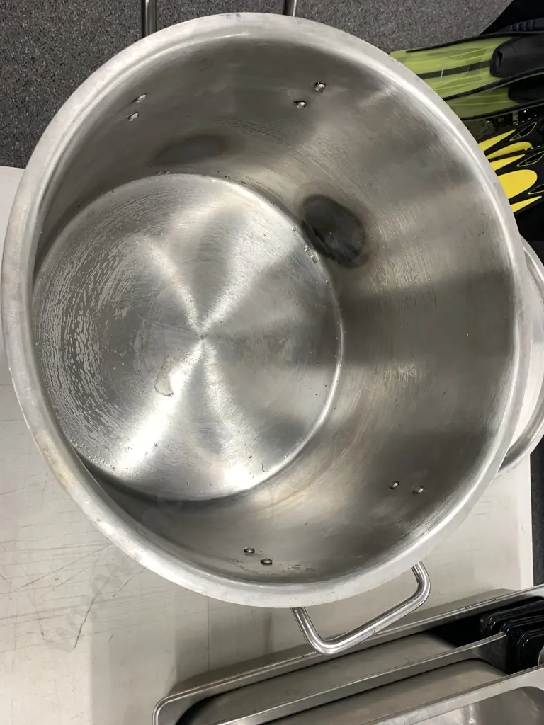 Lidded Stock Pot, H25 Dia37cm (Repaired) Image 1++