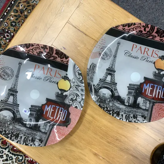 'Paris' Round Decorative Platters x2