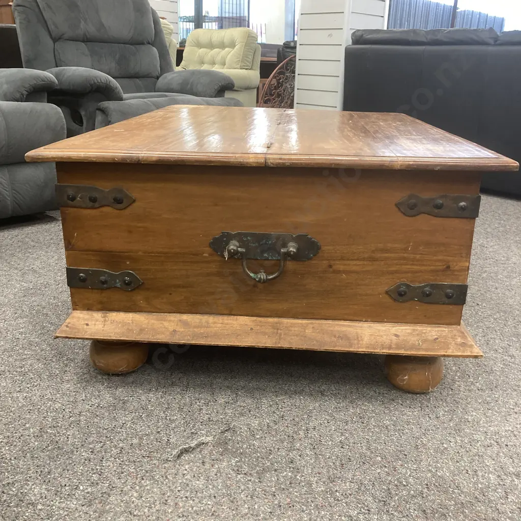 Teak Coffee Table, 1/2 Hinged Top For Storage, Ball Feet, Wrought Handles & Detailing On Corners, H51 W120 D90cm Image 1++