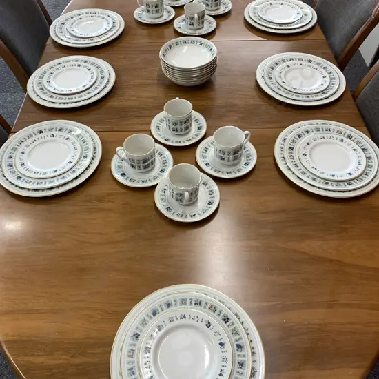 Royal Doulton 'Tapestry' TC1024 Dinnerset, 8 Piece Setting
