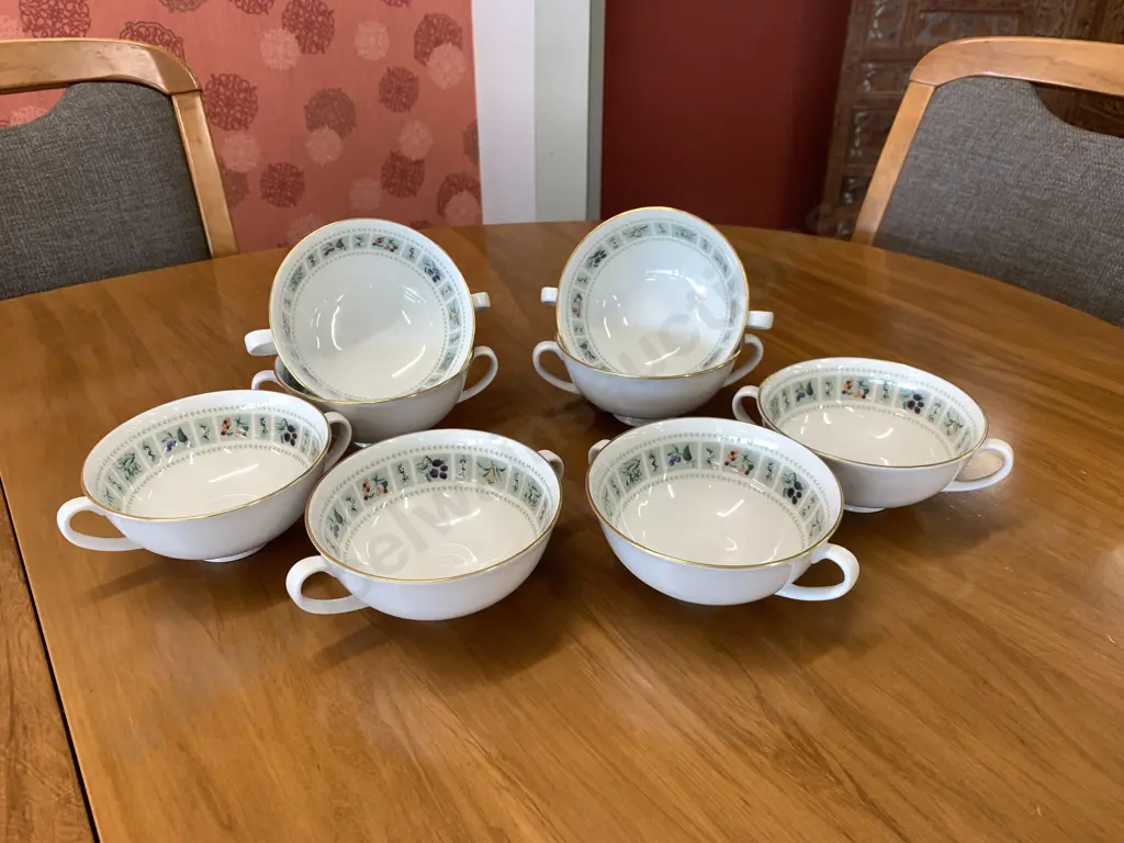 Royal Doulton 'Tapestry' TC1024 Soup Dishes x8 Image 1++