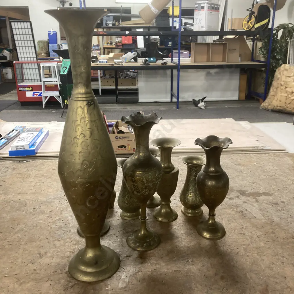 Assortment Of Brass Vases, Heights From 10cm to 42cm Image 1++
