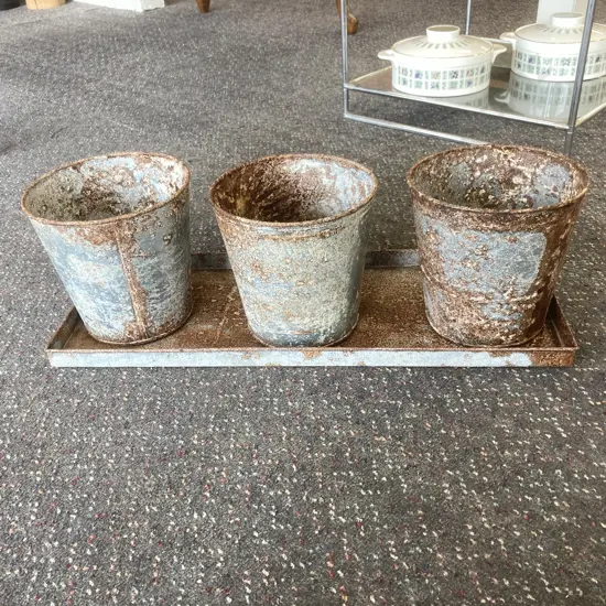 Rustic Set Of 3 Planters With Tray, Item Number 5609