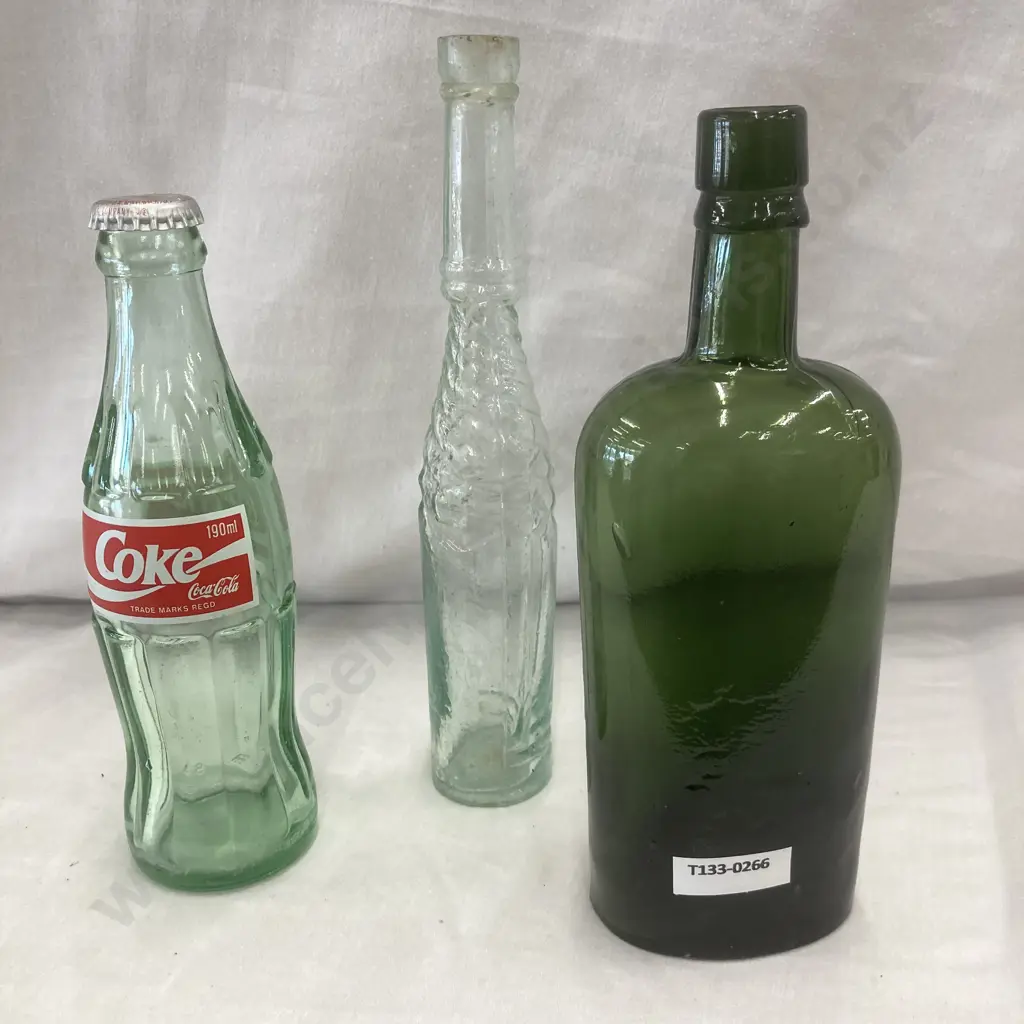 Vintage Art Deco Style Cordial Bottle, Japan Coca-Cola Bottle, Vintage Green Glass Bottle Image 1++