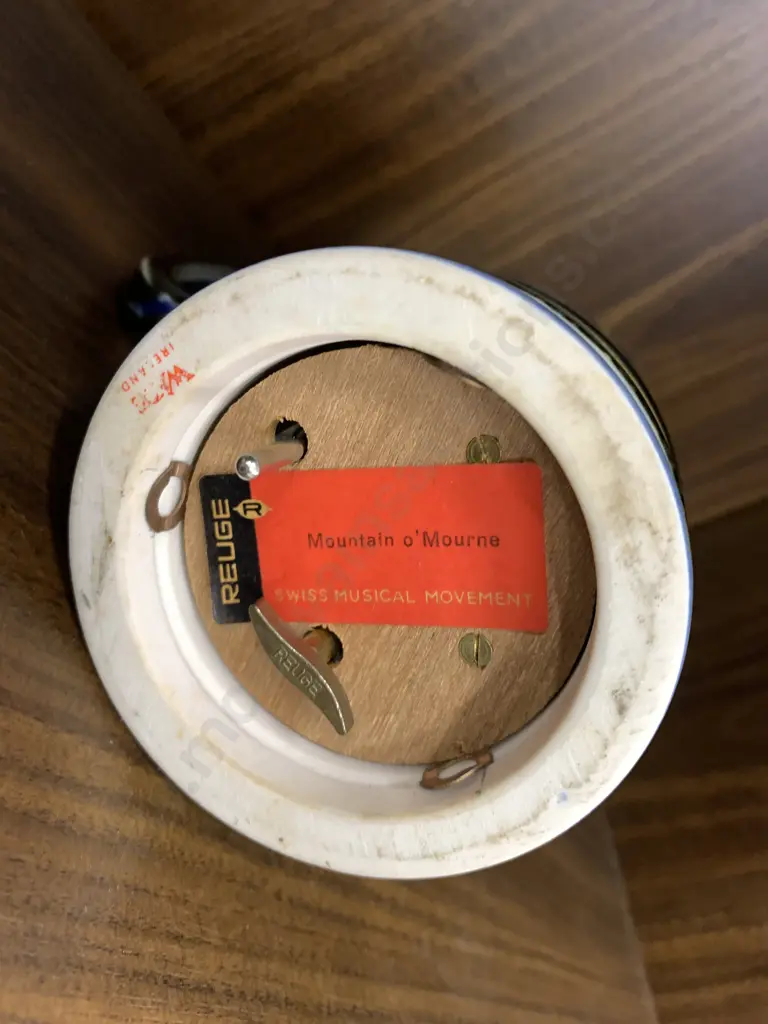 Vintage Wade Musical Mug 'Pheasant Scene With Working Built In Music Box Plays Mountain O Mourne  Image 1++