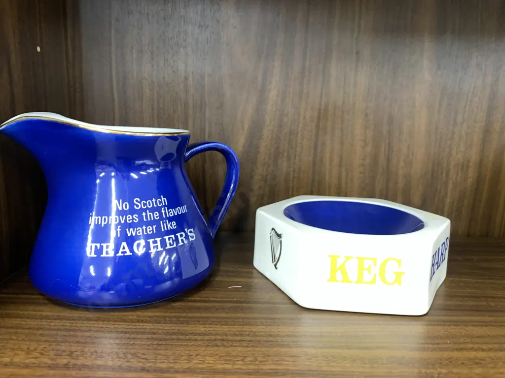 Vintage Wade Pdm Keg Harp Hexagon Shape Ashtray &Teachers Water Jug Image 1++