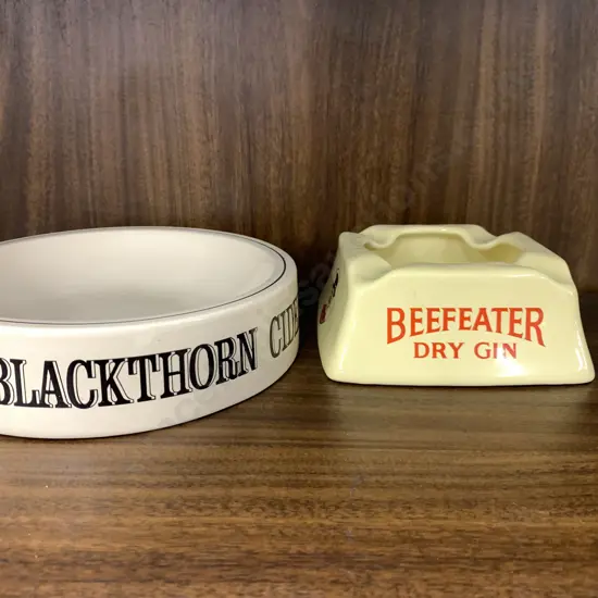 Vintage Wade Beefeater Gin Advertising Regicor Ceramic Ashtray With Wade Pdm Black Thorn Cider Breweriana Ashtyray