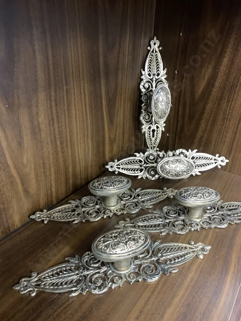 Midas Ornate Brass Door Handles x 5, 24 x 6cm Image 1++