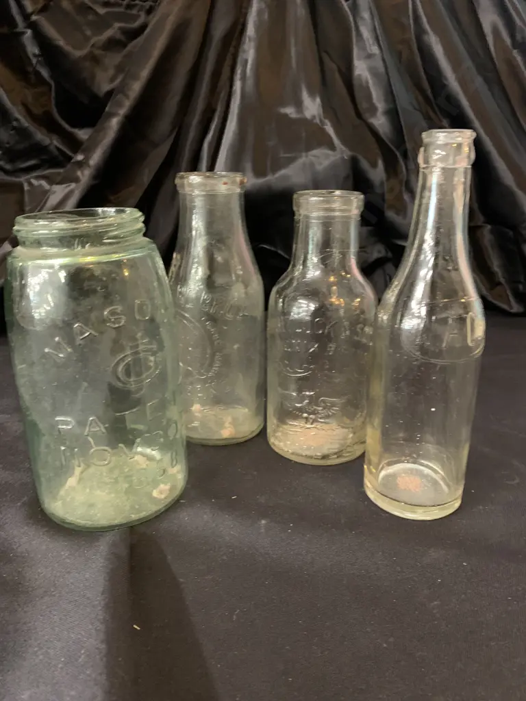 Selection Of Jars And Bottles Including Masons, Haywood Bros F Whitlock Etc Image 1++