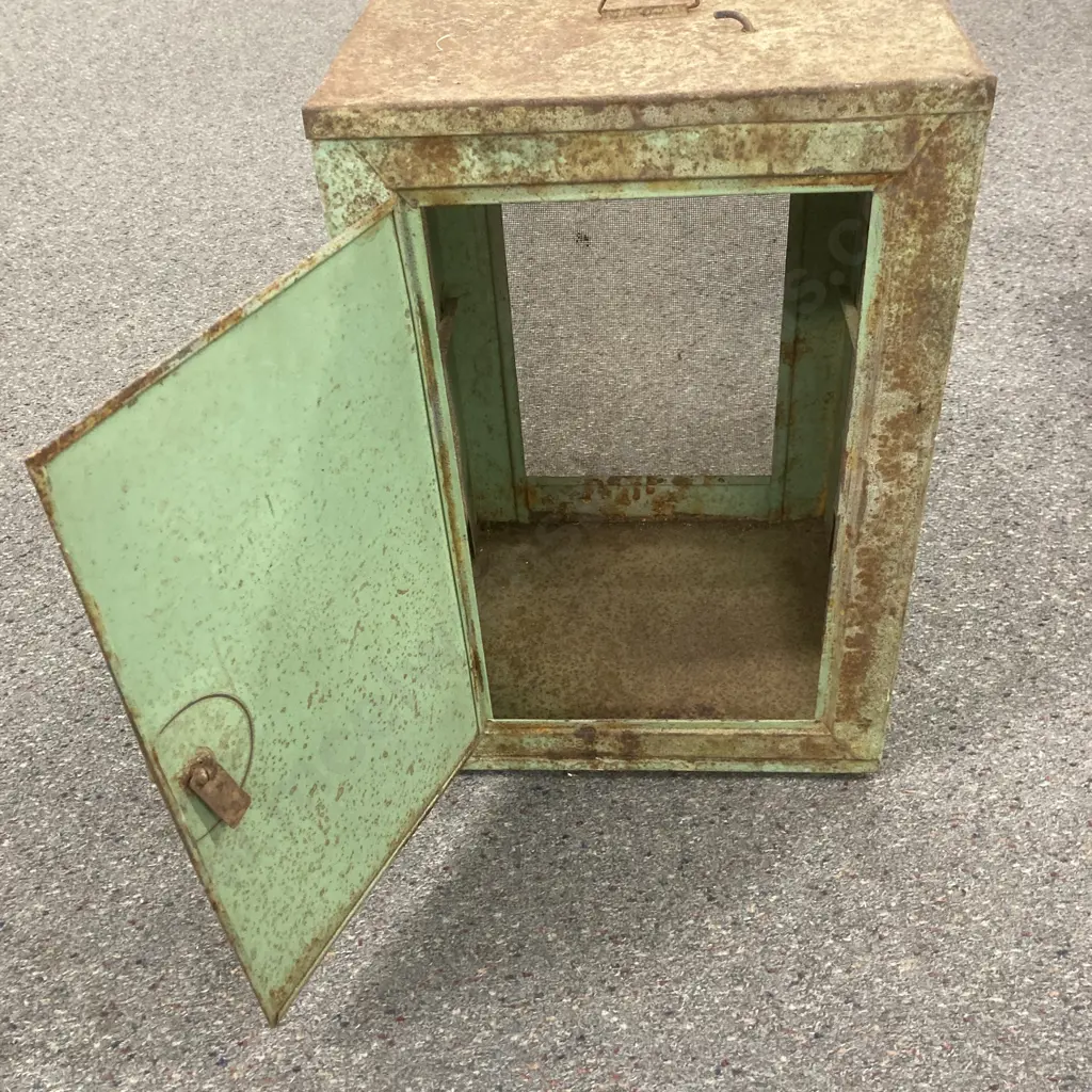 Vintage Antique Metal Meat Safe, H49.5 W32.5 D29.5cm Image 1++