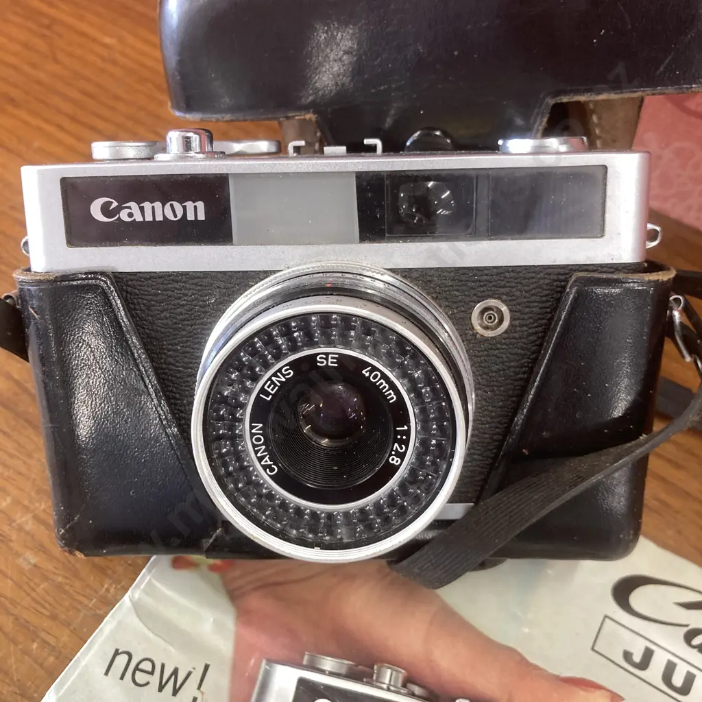 Vintage Canon Canonet Junior 35mm Rangefinder Film Camera 40mm 1:2.8 Lense, #231002, Japan Image 1++