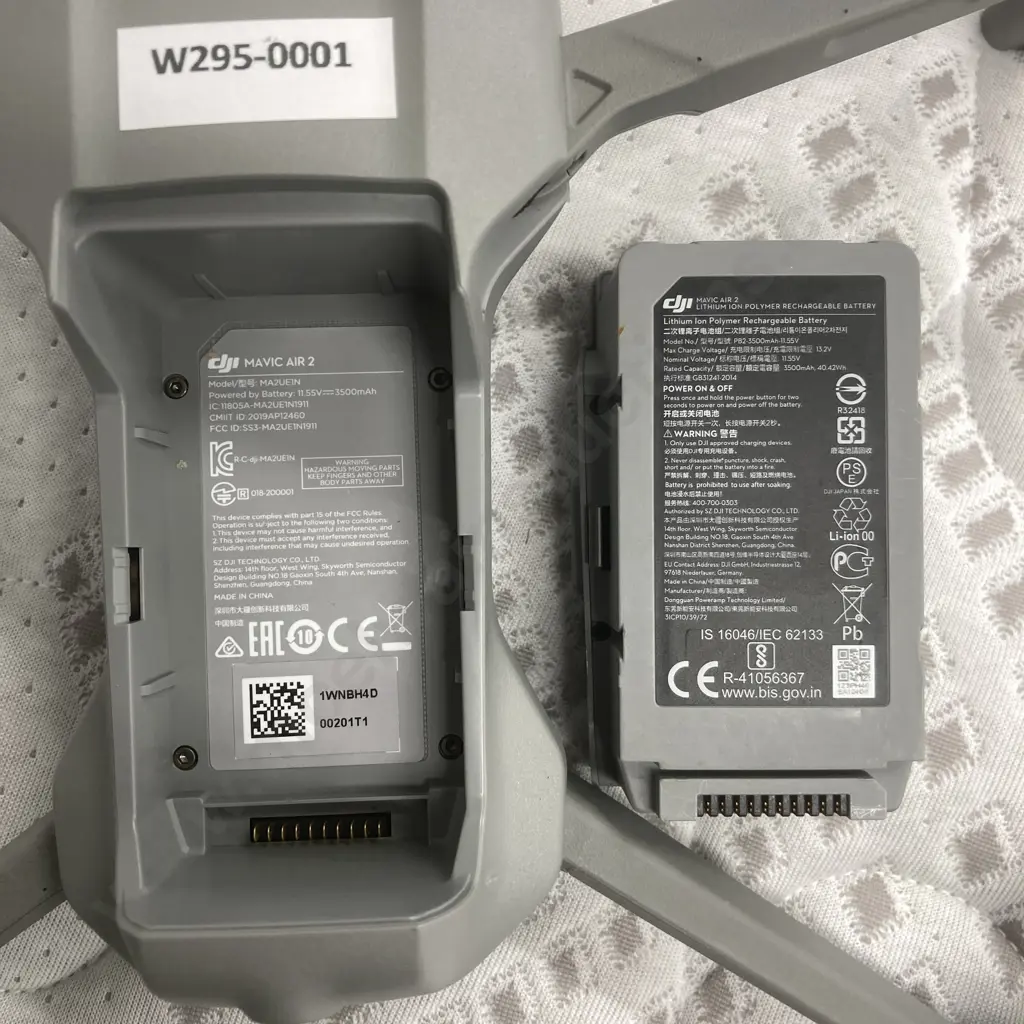 DJI Mavic Air 2 Drone, Model MA2UE1N (Note - This Is The Drone Only) #1WNBH4D 00201T1 Image 1++