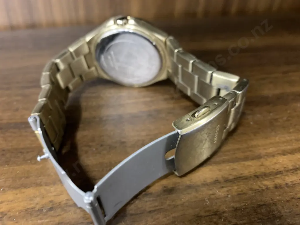 Guess Fashion Watch, Gold Tone, Water ResistantW13545L1 Japan Move 'T' Image 1++