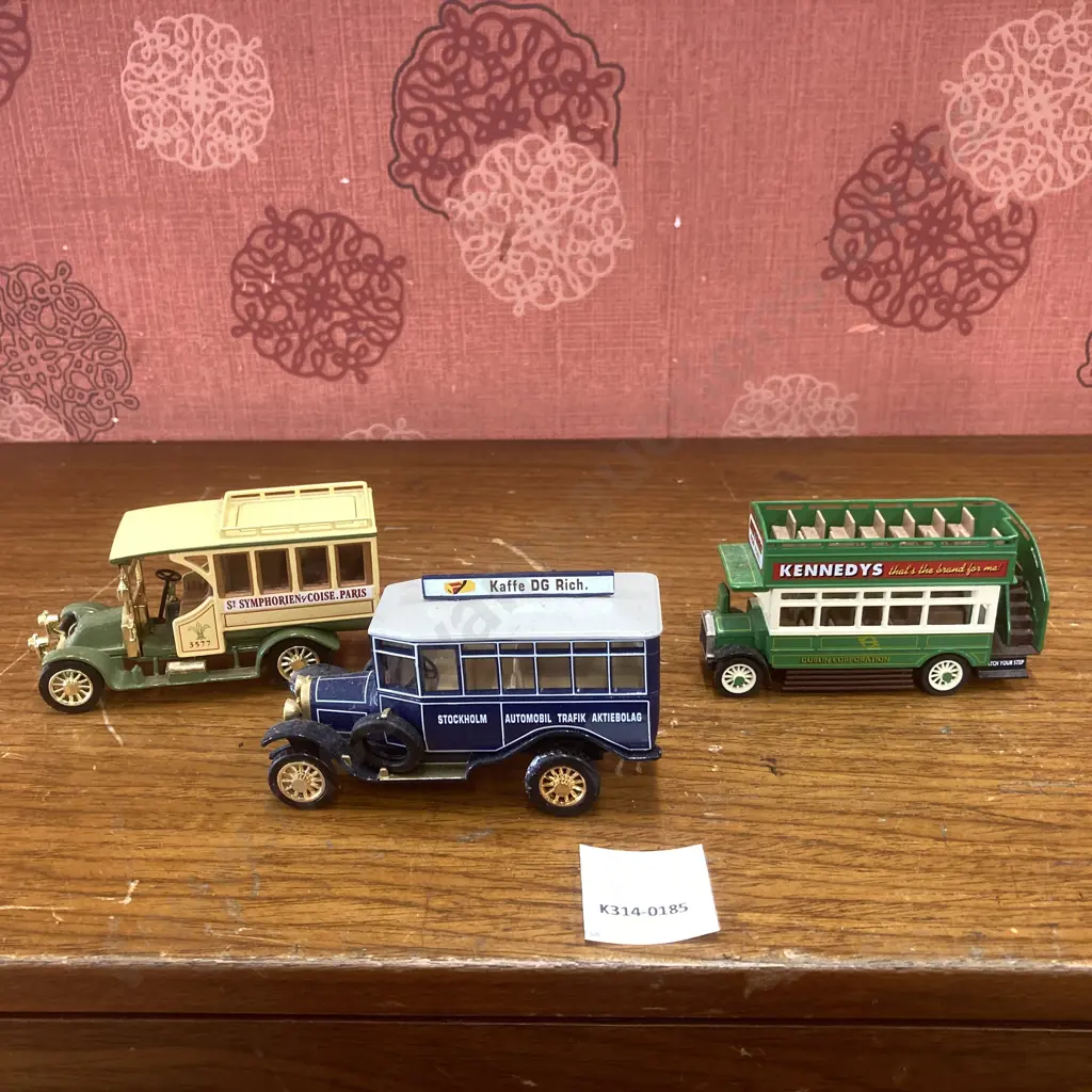 Matchbox 1922 Scania Post Bus Kaffe DG Rich, 1922 Kennedys Open Top Bus, Renault AG Motor Bus St Symphorien Image 1++