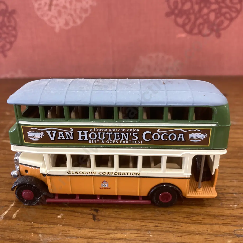 Matchbox Y10 Diddler Trolleybus Lion Black Lead,1930 Leyland Titan Van Houten Cocoa,1920 Preston Tramcar YorkshireRelish Image 1++