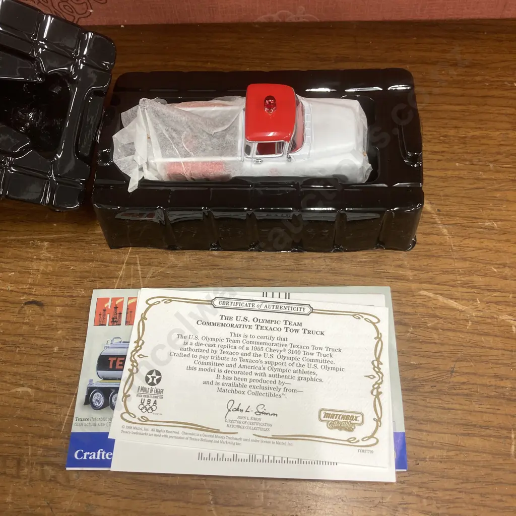 Matchbox Collectibles US Olympic Team Commemorative 1955 Texaco Tow Truck As New In Box Image 1++