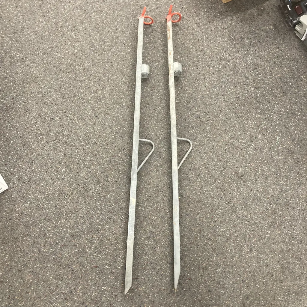 Pair of Galvanised Rod Holders, L122cm Image 1++