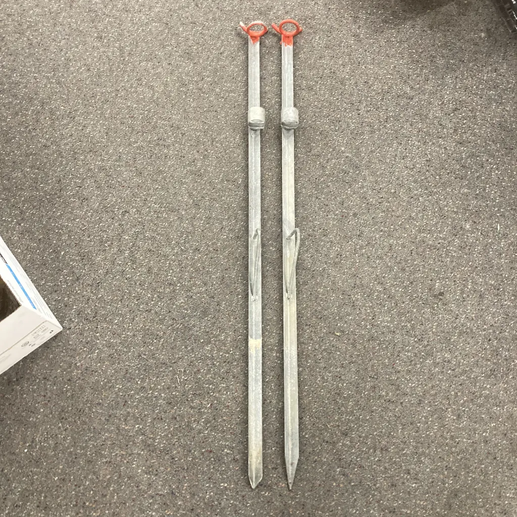 Pair of Galvanised Rod Holders, L122cm Image 1++