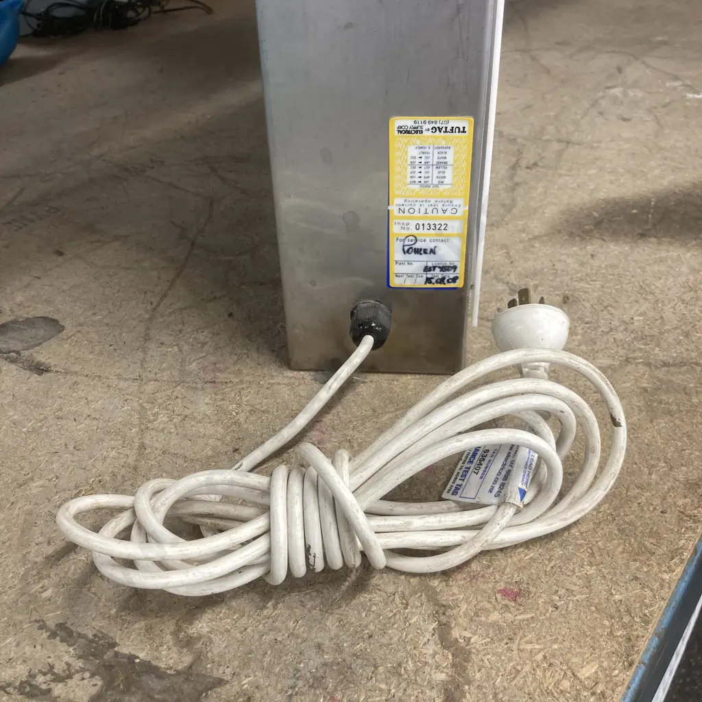 2-Screen X-Ray Film Viewer, H54 W74 D11.5cm Image 1++