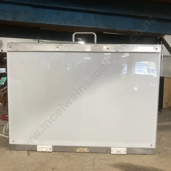 2-Screen X-Ray Film Viewer, H54 W74 D11.5cm