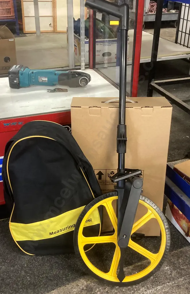 New 12" Measuring Wheel with Carry Bag, 320mm Dia wheel with stand, records up to 9999m, folds down to 510mm Image 1++