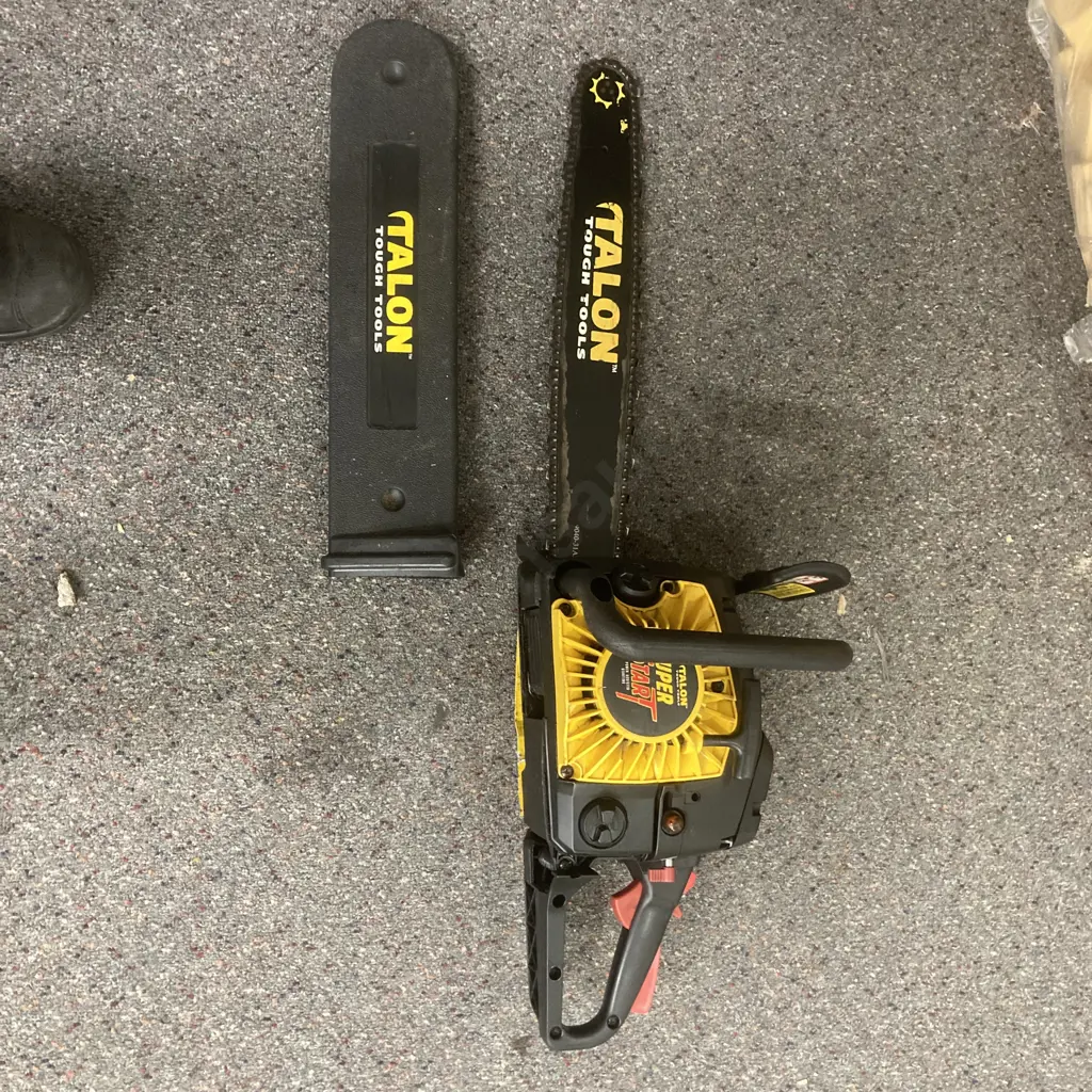 Chainsaw, Talon Mountain Hawk 55cc 50cm In Plastic Carry Case (Has Pull Start Fault) Image 1++